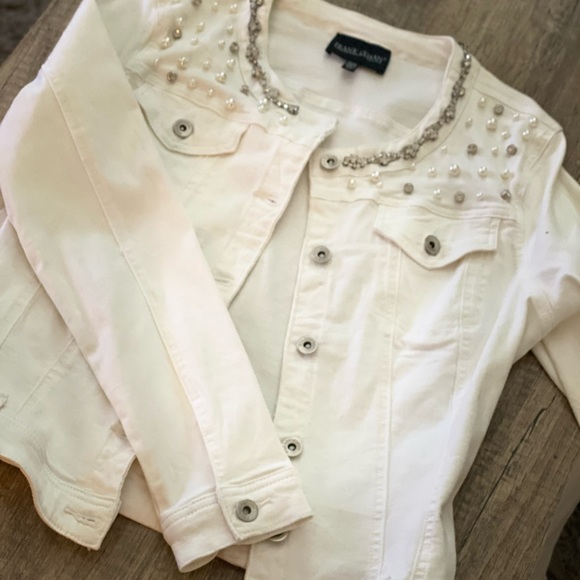 Frank Lyman Design White Jean Jacket - Picture 2 of 3